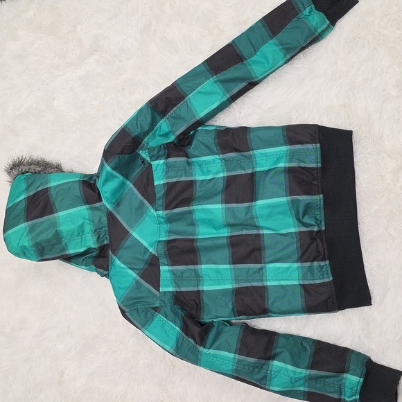O'NEILL Green Plaid Bomber Coat With Faux Fur Hood. Size L - Picture 6 of 7